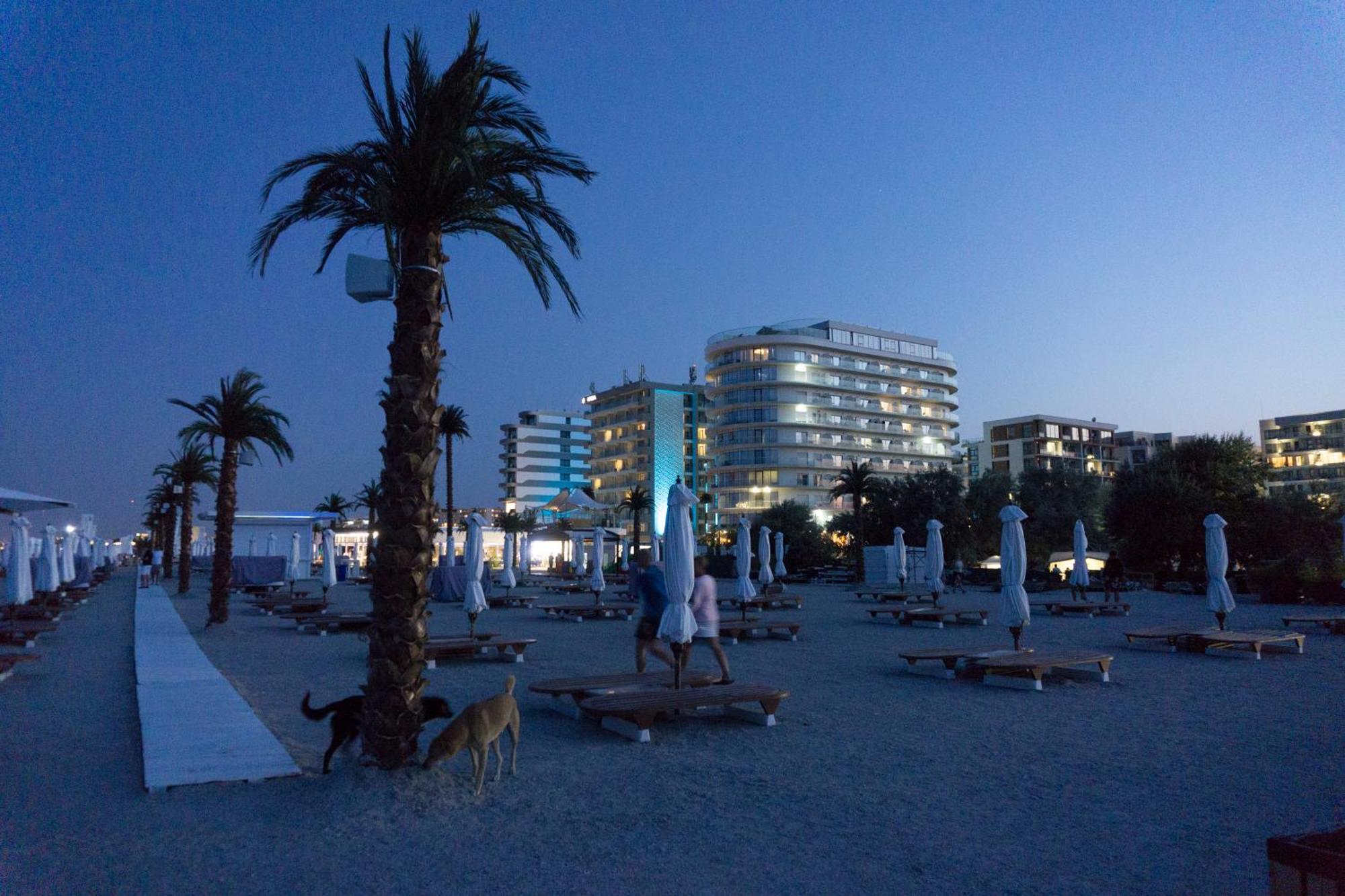 White Tower Mamaia Prestige Apartments Exterior foto
